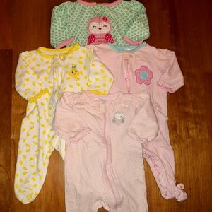 Lot of 4 zip up Footies, GUC, 3 mos